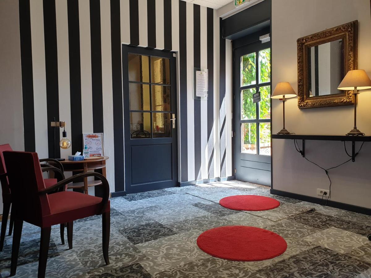 Le Relais Des Dix Crus - Logis Hotel B&B Corcelles-en-Beaujolais ภายนอก รูปภาพ