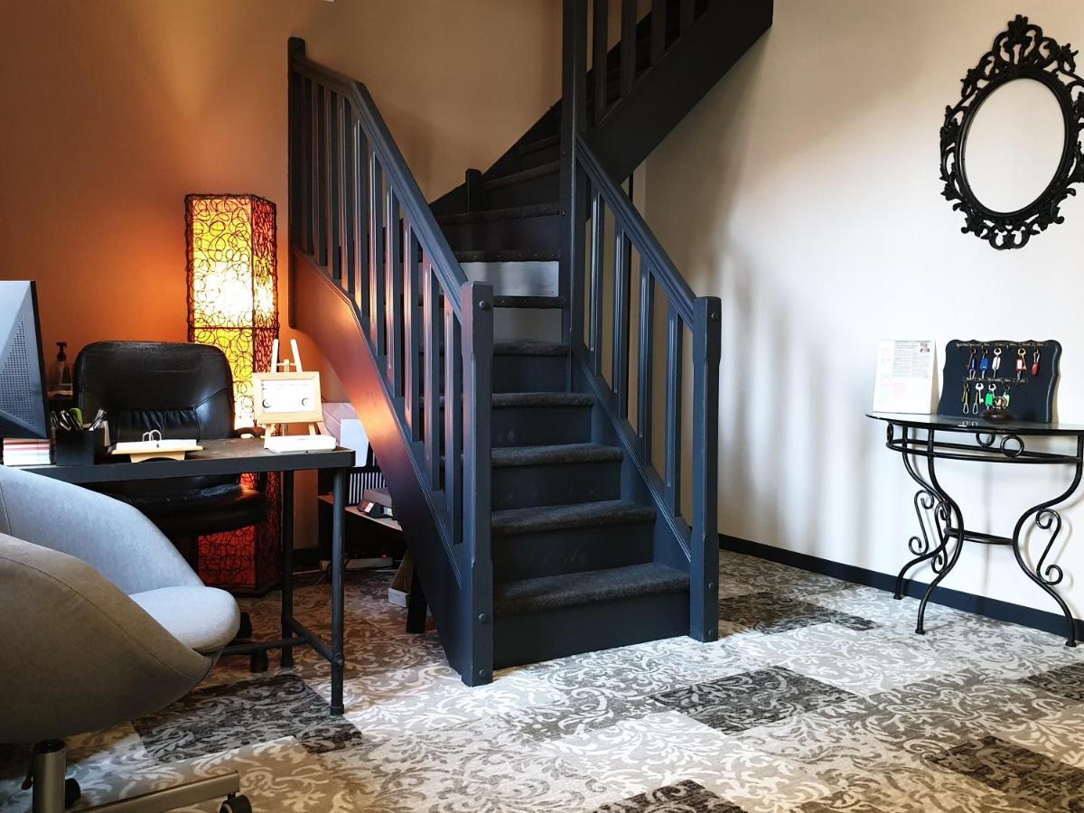 Le Relais Des Dix Crus - Logis Hotel B&B Corcelles-en-Beaujolais ภายนอก รูปภาพ