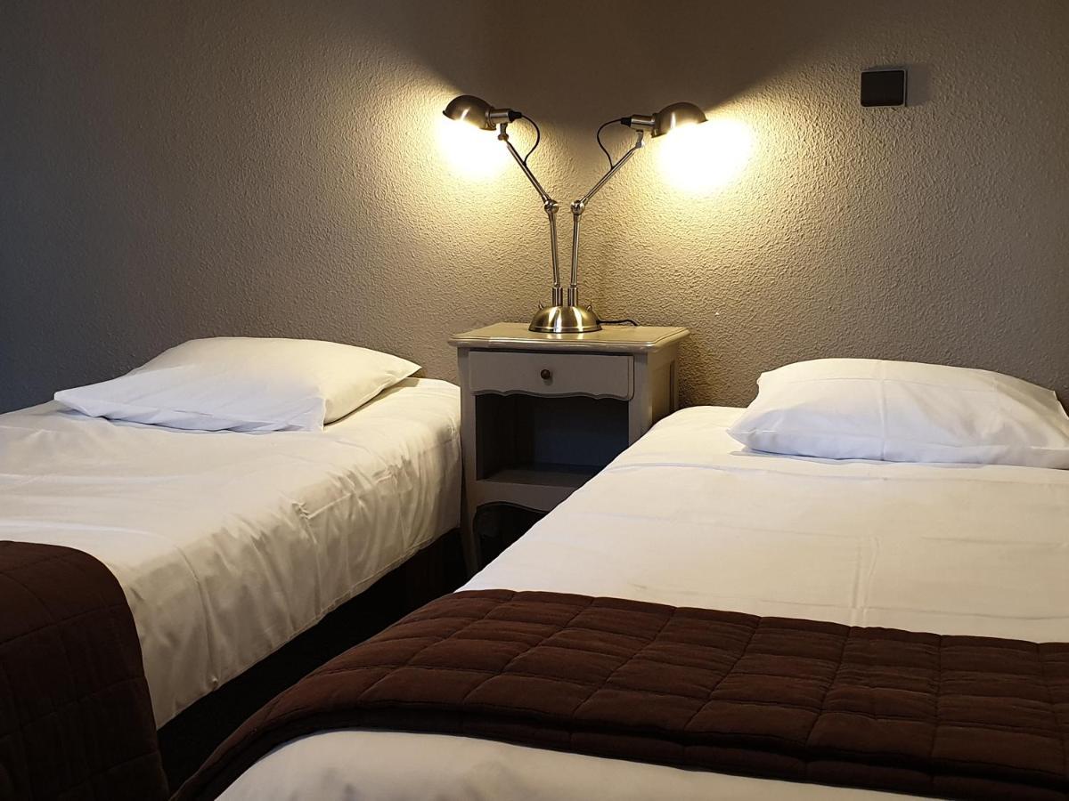 Le Relais Des Dix Crus - Logis Hotel B&B Corcelles-en-Beaujolais ภายนอก รูปภาพ